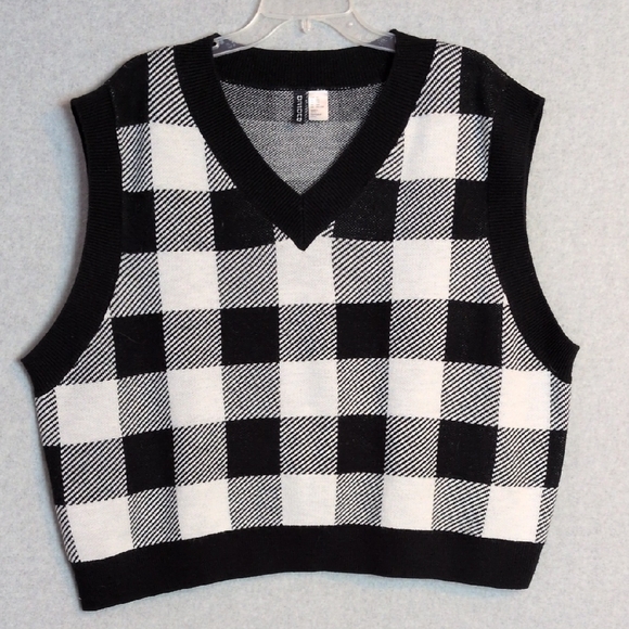 Divided Black White Plaid Checkered Acrylic Sweater Vest Women's XXL - Picture 1 of 4